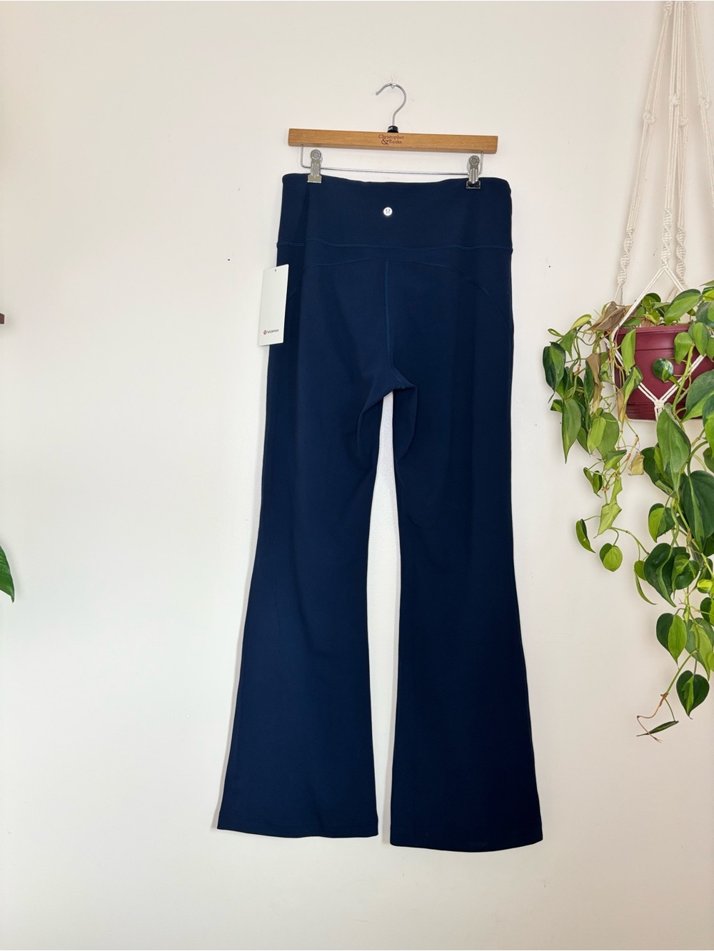 Lululemon Groove Super-High-Rise
Flared Pant Nulu In True Navy - Picture 8 of 10